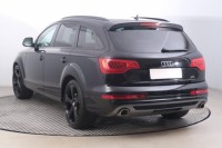 Audi Q7  3.0 TDI S-Line