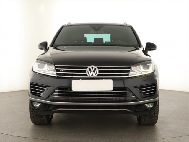 Volkswagen Touareg  3.0 TDI R-Line