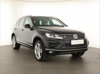 Volkswagen Touareg  3.0 TDI R-Line