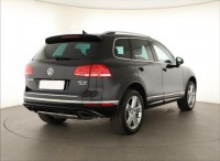 Volkswagen Touareg  3.0 TDI R-Line