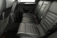 Volkswagen Touareg  3.0 TDI R-Line