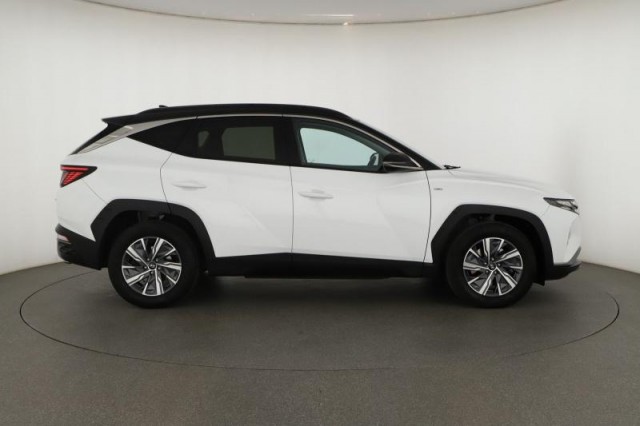 Hyundai Tucson  1.6 T-GDI 48V MHEV Smart