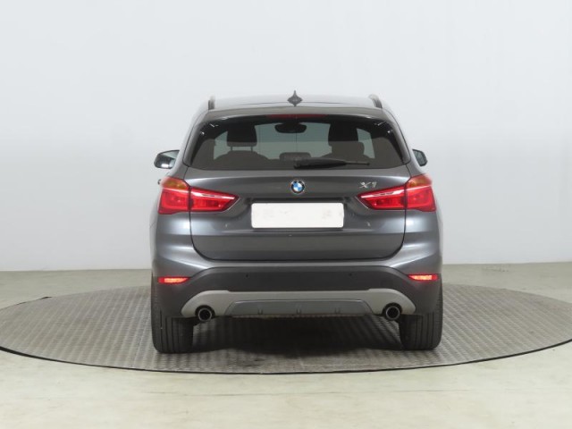 BMW X1  xDrive20i M Sport