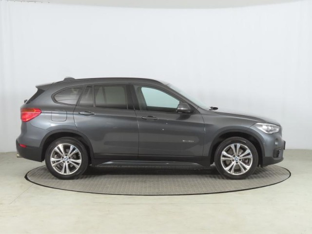 BMW X1  xDrive20i M Sport