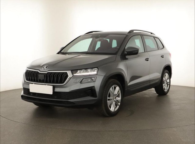 Škoda Karoq  1.5 TSI Fresh