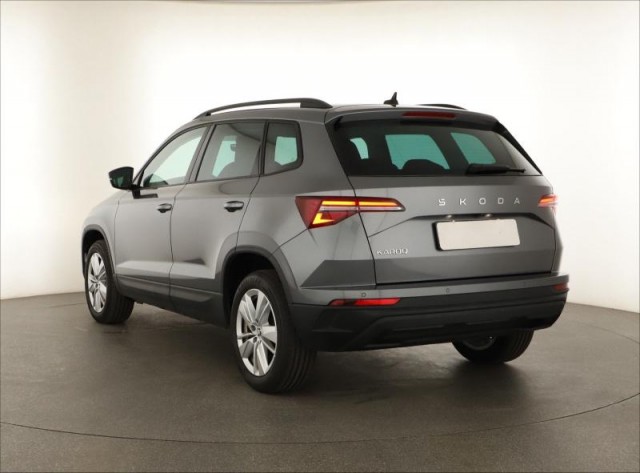 Škoda Karoq  1.5 TSI Fresh