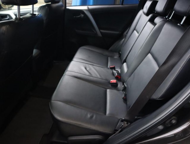 Toyota RAV 4  2.0 VVT-i Executive