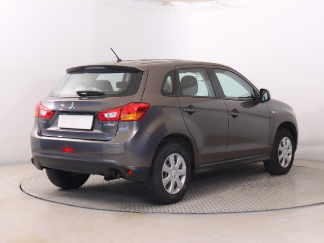 Mitsubishi ASX  1.6 MIVEC Inform