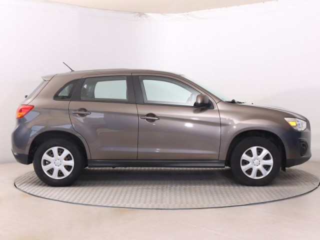 Mitsubishi ASX  1.6 MIVEC Inform