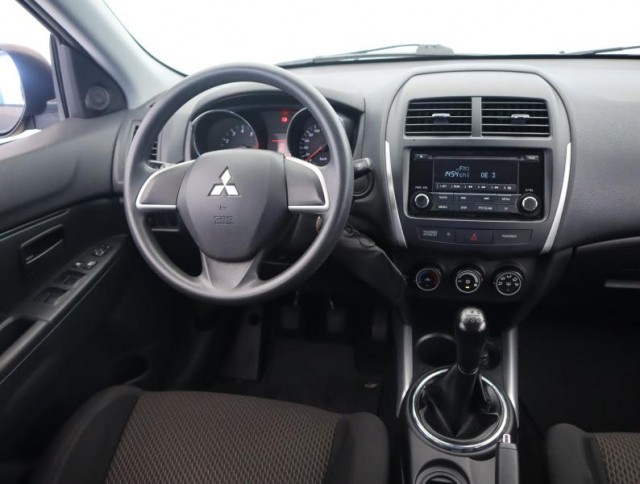 Mitsubishi ASX  1.6 MIVEC Inform