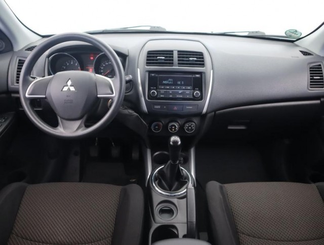 Mitsubishi ASX  1.6 MIVEC Inform