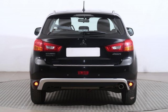 Mitsubishi ASX  1.6 MIVEC 