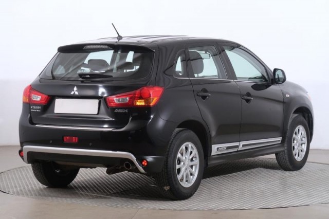 Mitsubishi ASX  1.6 MIVEC 
