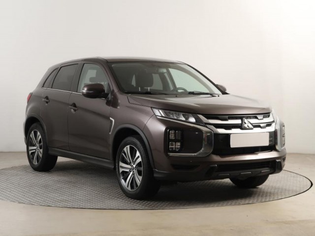 Mitsubishi ASX  2.0 MIVEC Intense