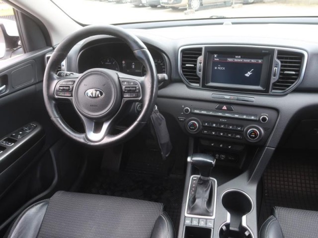 Kia Sportage  1.7 CRDi 