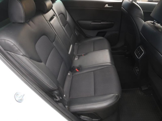 Kia Sportage  1.7 CRDi 