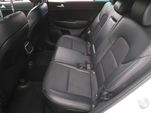 Kia Sportage  1.7 CRDi 