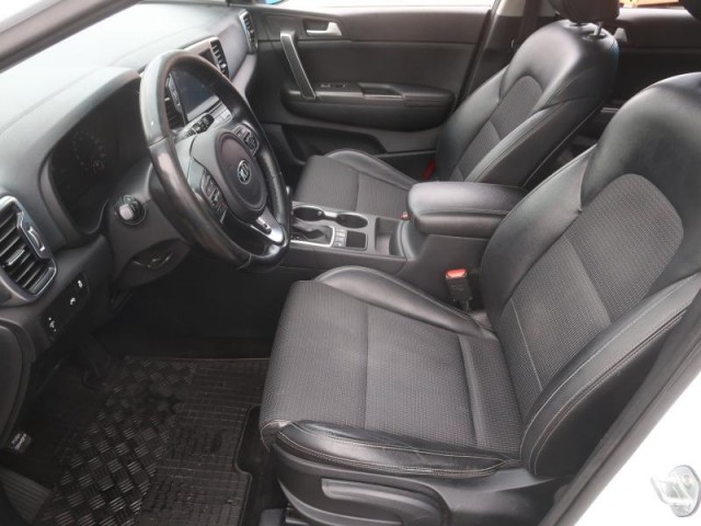 Kia Sportage  1.7 CRDi 