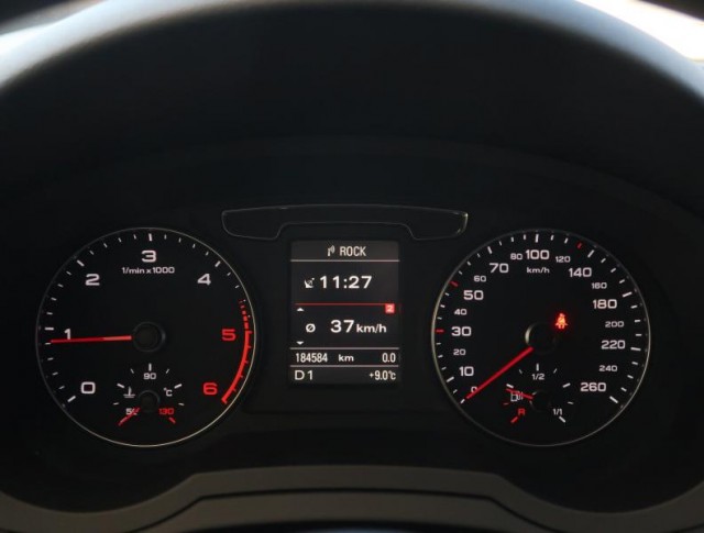 Audi Q3  2.0 TDI 