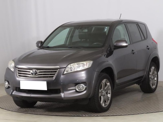 Toyota RAV 4  2.2 D-CAT 