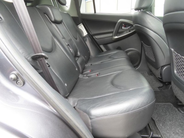 Toyota RAV 4  2.2 D-CAT 