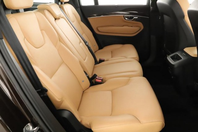 Volvo XC90  D5 AWD Momentum