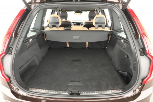 Volvo XC90  D5 AWD Momentum