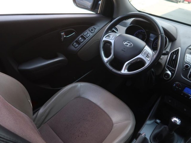 Hyundai ix35  2.0 CVVT 