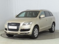 Audi Q7  3.0 TDI 