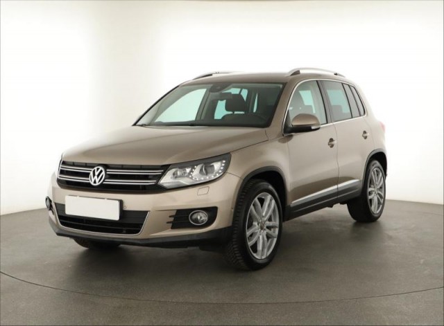 Volkswagen Tiguan  2.0 TDI 