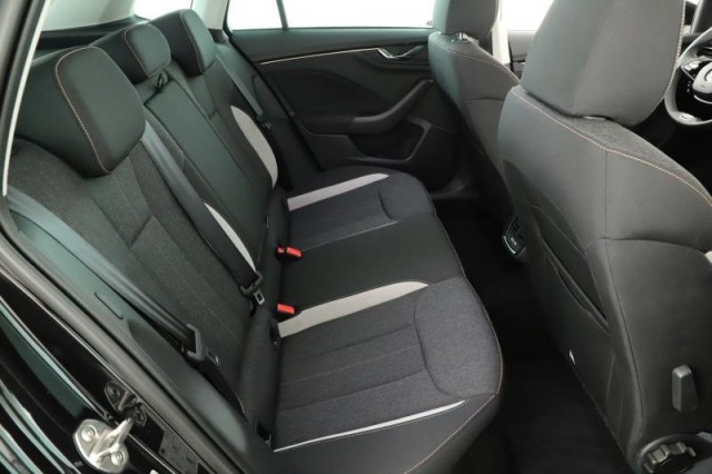 Škoda Kamiq  1.5 TSI Top Selection
