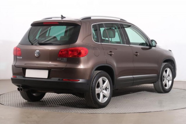Volkswagen Tiguan  2.0 TDI 