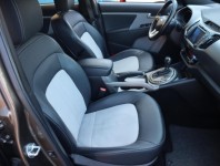 Kia Sportage  2.0 CRDi 
