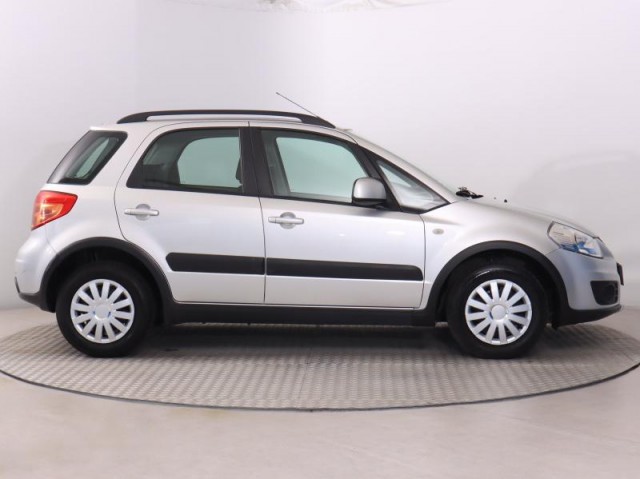 Suzuki SX4  1.6 VVT 