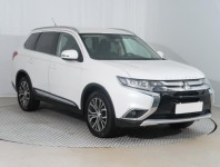 Mitsubishi Outlander  2.2 DI-D Invite