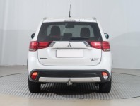 Mitsubishi Outlander  2.2 DI-D Invite