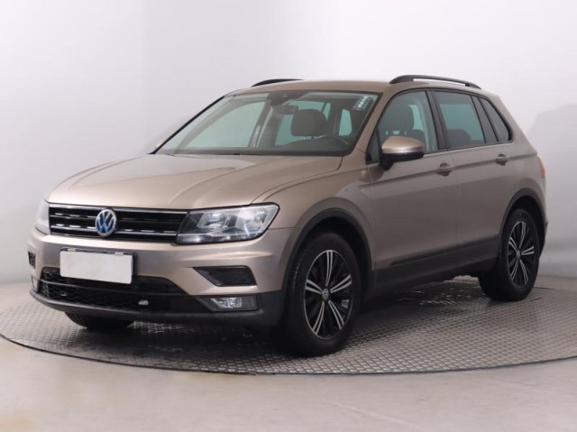 Volkswagen Tiguan  2.0 TDI 