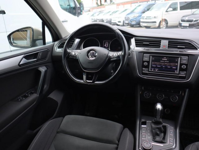 Volkswagen Tiguan  2.0 TDI 