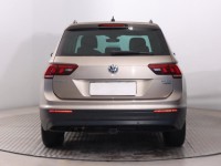 Volkswagen Tiguan  2.0 TDI 