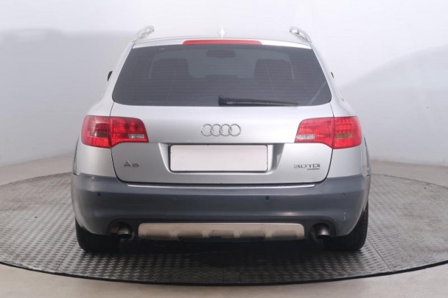 Audi A6 Allroad  3.0 TDI 