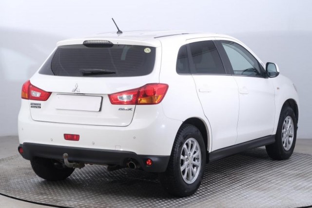 Mitsubishi ASX  1.6 MIVEC 