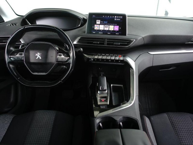 Peugeot 5008  1.6 BlueHDi 