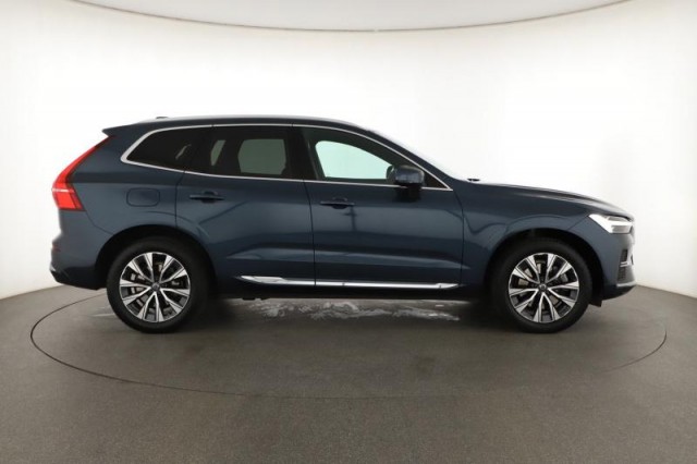 Volvo XC60  B4 AWD 