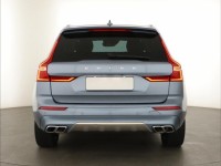 Volvo XC60  B4 AWD Momentum