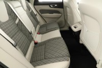 Volvo XC60  B4 AWD Momentum