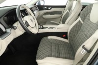 Volvo XC60  B4 AWD Momentum