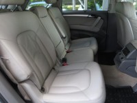 Audi Q7  3.0 TDI .