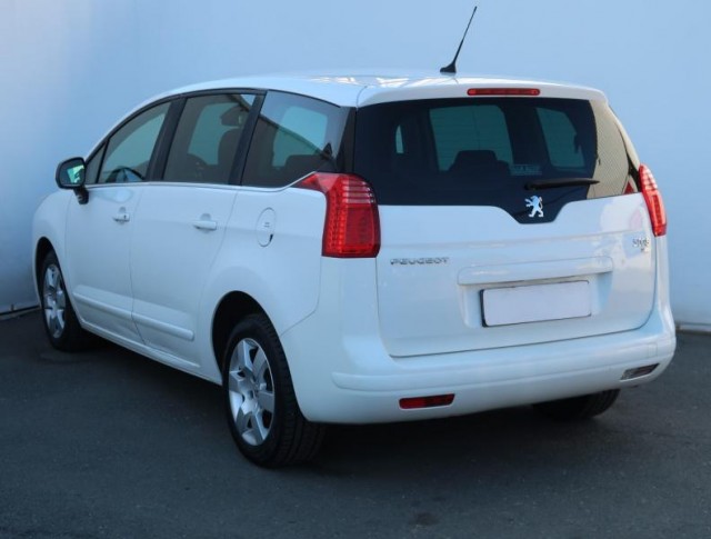 Peugeot 5008  1.6 HDi 