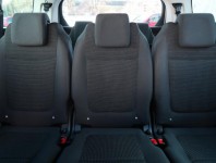 Peugeot 5008  1.6 HDi 