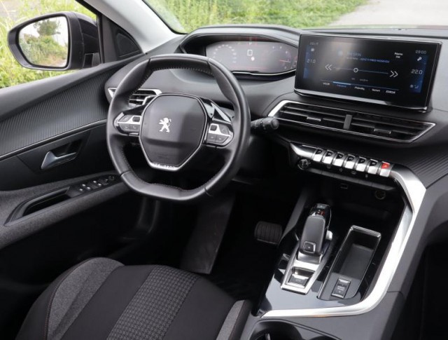 Peugeot 3008  1.5 BlueHDi Active Pack